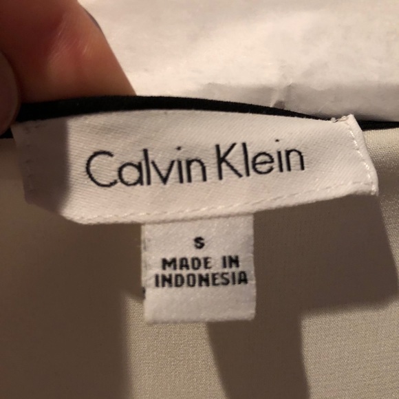Calvin Klein Blouse - Picture 2 of 8